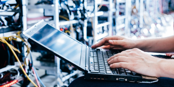 Certificado / Certificación de ICT Telecomunicaciones en Barcelona · Monitoreo y gestión de redes