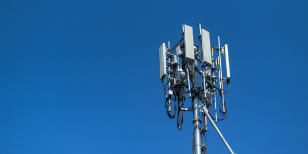 Certificado / Certificación de ICT Telecomunicaciones en Barcelona · Infraestructura de Redes y Conectividad