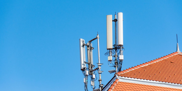 Instalación / Implantación / Legalización de ICT en Barcelona · Instalación / Implantación de Redes 5G y 4G LTE