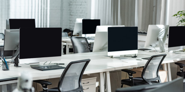 Proyectos de ICT Oficinas / Locales Comerciales en Barcelona · Comunicaciones mediante firewalls, VPNs y cifrado