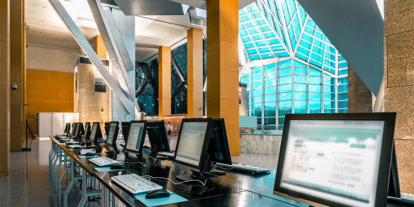 Proyectos de ICT Oficinas / Locales Comerciales en Barcelona · Servicios de Internet y Telefonía